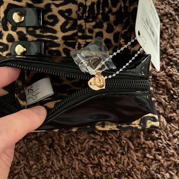 Jewelry Roll - Picture 5 of 7